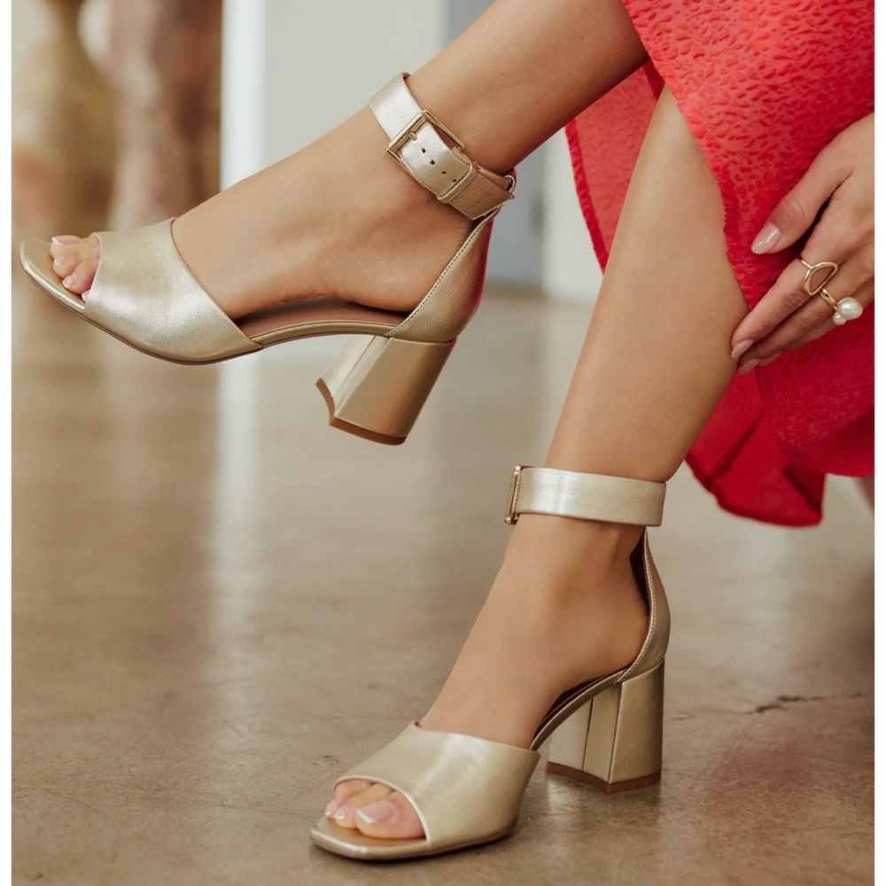 Nordstrom Women’s Beige Ankle Strap Sandal (Size 8.5) NWOT
